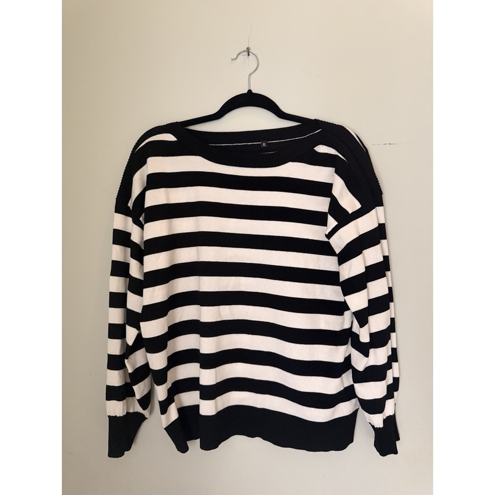 Women Black & White Striped Knit Pullover Sweater Size XL Lightweight Casual
